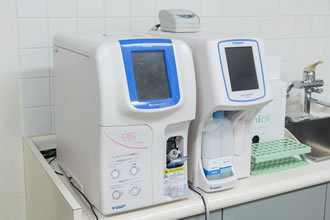 自動血球計数装置、自動CRP測定装置