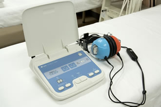 聴力検査器